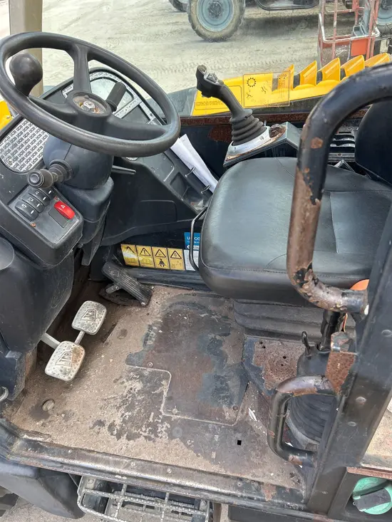 2017 JCB 550-170 Forklift