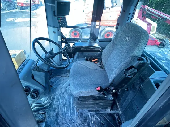 2021 John Deere 544P Wheel Loader