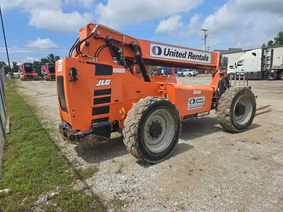 2018 SKYTRAK 6036 Forklift