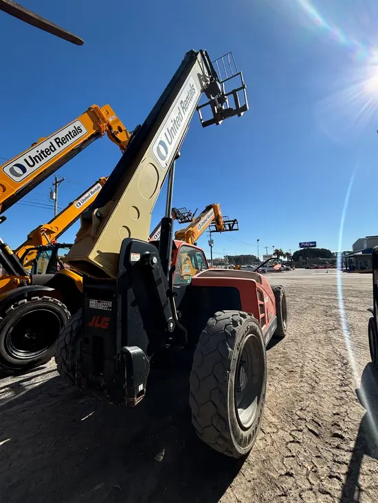 2018 JLG 742 Forklift