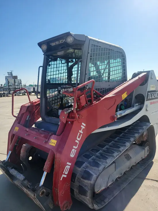 2020 Takeuchi TL12R2-CR Track Loader