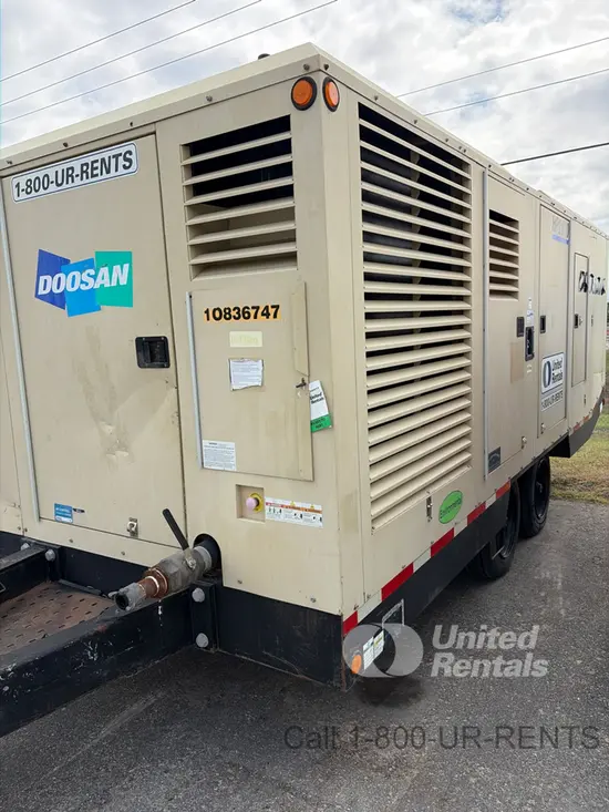 2018 Doosan HP1600WCU-T4F Air Compressor