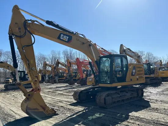 2018 CAT 320 Excavator