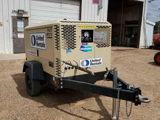 2018 Doosan P425/HP375WCUT4 Air Compressor