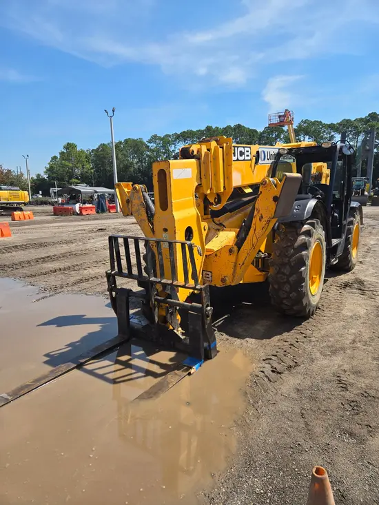 2018 JCB 510-56 Forklift