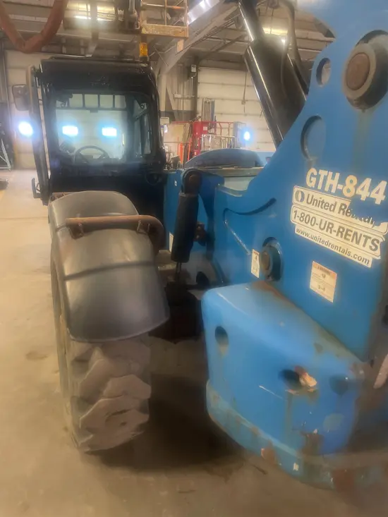 2015 Genie GTH-844 Forklift
