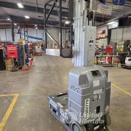 2017 JLG 20MVL Self-Propelled One-Person Lift