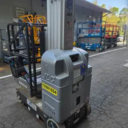 2019 JLG 20MVL Self-Propelled One-Person Lift