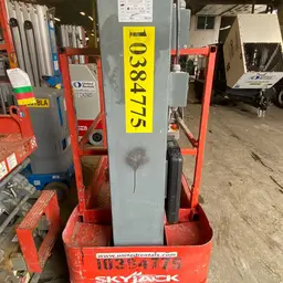 2015 Skyjack SJ12 Self-Propelled One-Person Lift