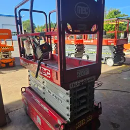2019 MEC MICRO 19 Scissor Lift