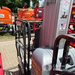 2019 JLG 20MVL Self-Propelled One-Person Lift