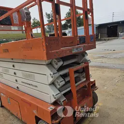 2018 Snorkel S4732E Scissor Lift