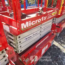 2019 MEC MICRO 19 Scissor Lift