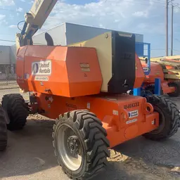 2016 JLG 800AJ Articulating Boom Lift