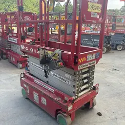 2019 MEC MICRO 19 Scissor Lift