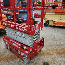 2019 MEC MICRO 19 Scissor Lift