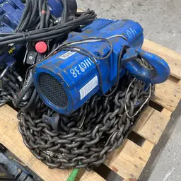 2013 JD NEUHAUS PROFI 3TI/6TI Hoist