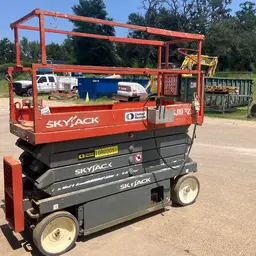 2018 Skyjack SJIII3226 Scissor Lift