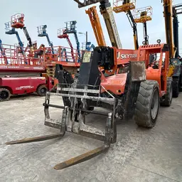 2017 SKYTRAK 10054 Forklift