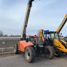 2018 JLG 742 Forklift