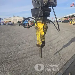 2017 Atlas Copco SB 452 Attachment