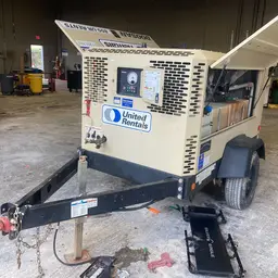 2021 Doosan P425/HP375WCUT4 Air Compressor
