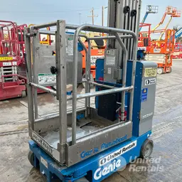 2019 Genie GR-20 Self-Propelled One-Person Lift