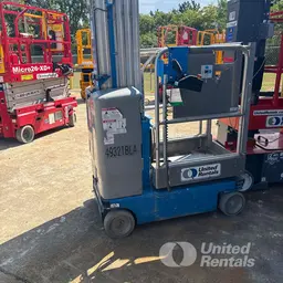 2017 Genie GR-20 Self-Propelled One-Person Lift