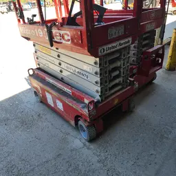 2019 MEC MICRO 19 Scissor Lift