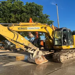 2019 Kobelco SK230SR-5 Excavator
