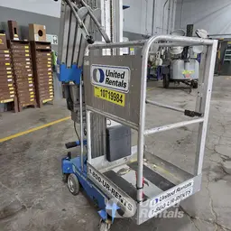 2018 Genie AWP-30SDC Pusharound Lift