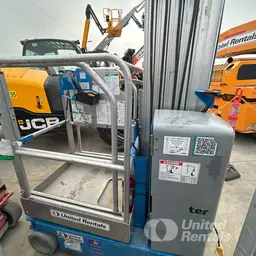 2016 Genie GR-20 Self-Propelled One-Person Lift