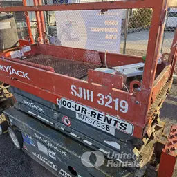 2018 Skyjack SJIII3219 Scissor Lift