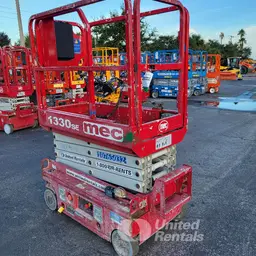 2018 MEC 1330SE Scissor Lift