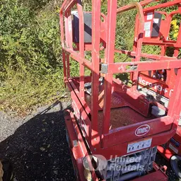 2018 MEC 1330SE Scissor Lift