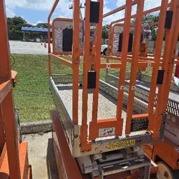 2021 Snorkel S3215L Scissor Lift