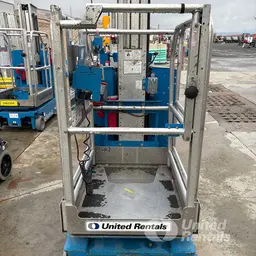 2016 Genie GR-20 Self-Propelled One-Person Lift