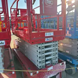 2017 MEC 4046SE Scissor Lift