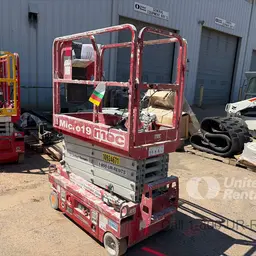 2019 MEC MICRO 19 Scissor Lift