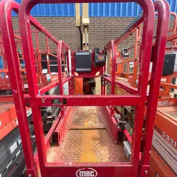 2018 MEC MICRO 19 Scissor Lift