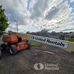 2018 JLG 800S Boom Lift
