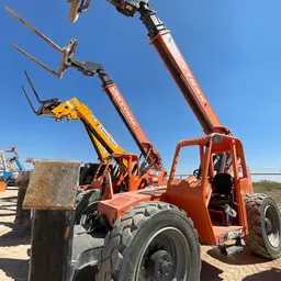 2017 SKYTRAK 10054 Forklift