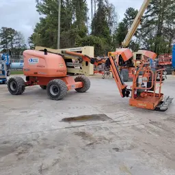 2017 JLG 450AJ Articulating Boom Lift
