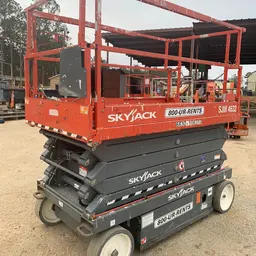 2018 Skyjack SJIII4632 Scissor Lift