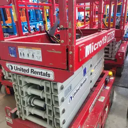 2018 MEC MICRO 19 Scissor Lift