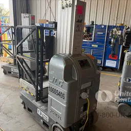 2017 JLG 20MVL Self-Propelled One-Person Lift