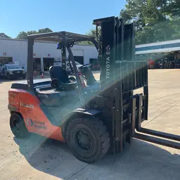 2021 Toyota 8FD45U Warehouse Forklift