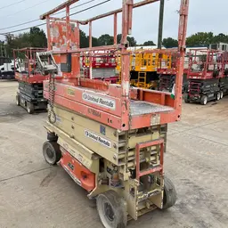 2018 JLG 2632ES Scissor Lift