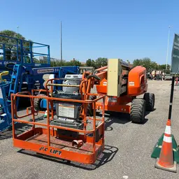2016 JLG 450AJ Articulating Boom Lift
