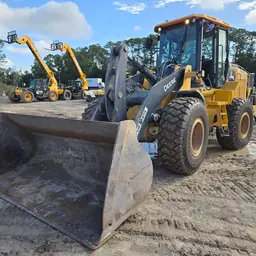 2021 John Deere 624L Wheel Loader
